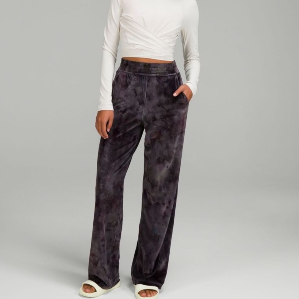 Velvet joggers
